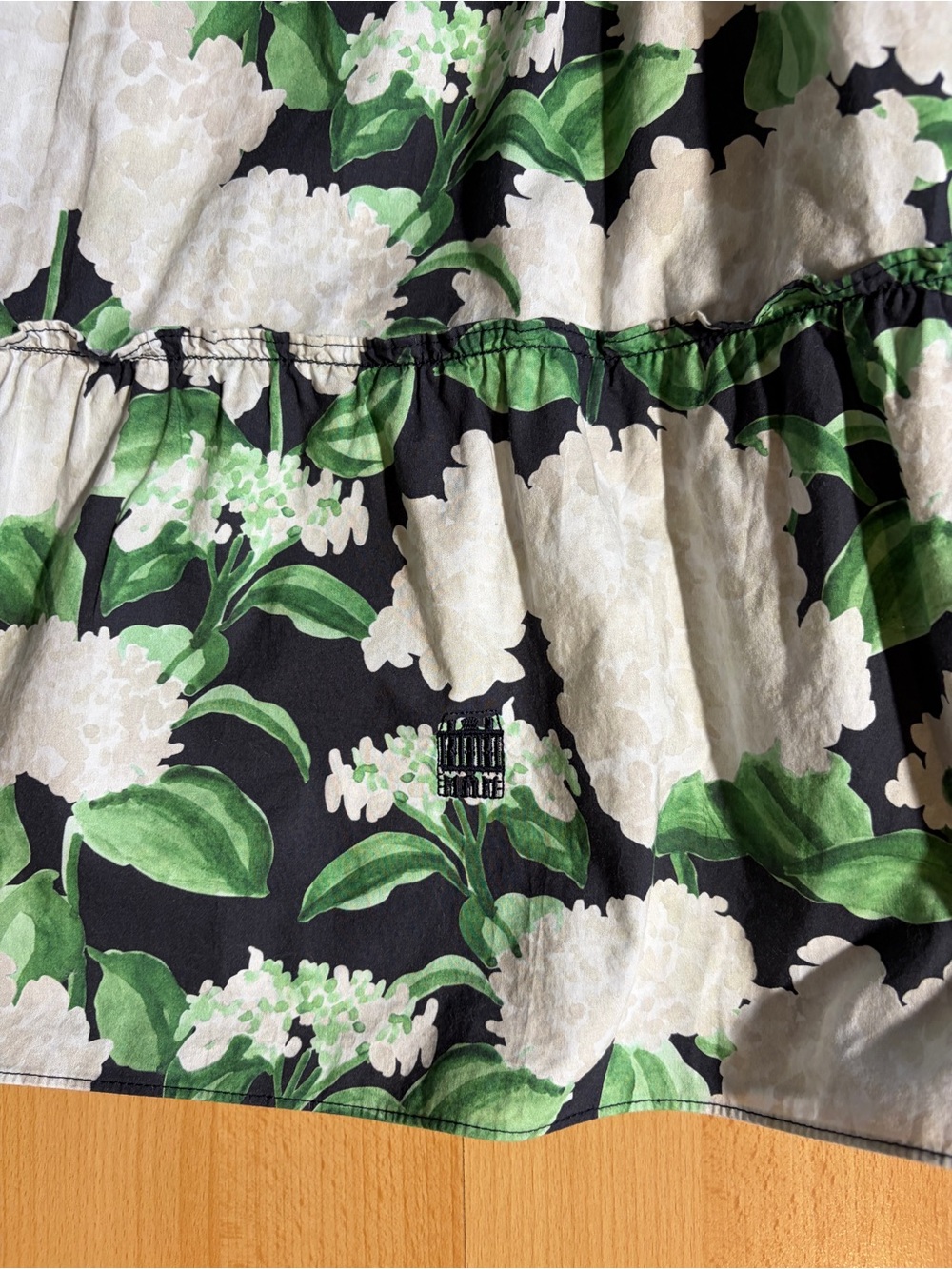 Hill House The Ellie Nap Dress in Hydrangea Floral Smocked Midi Pockets Sm - Picture 7 of 11